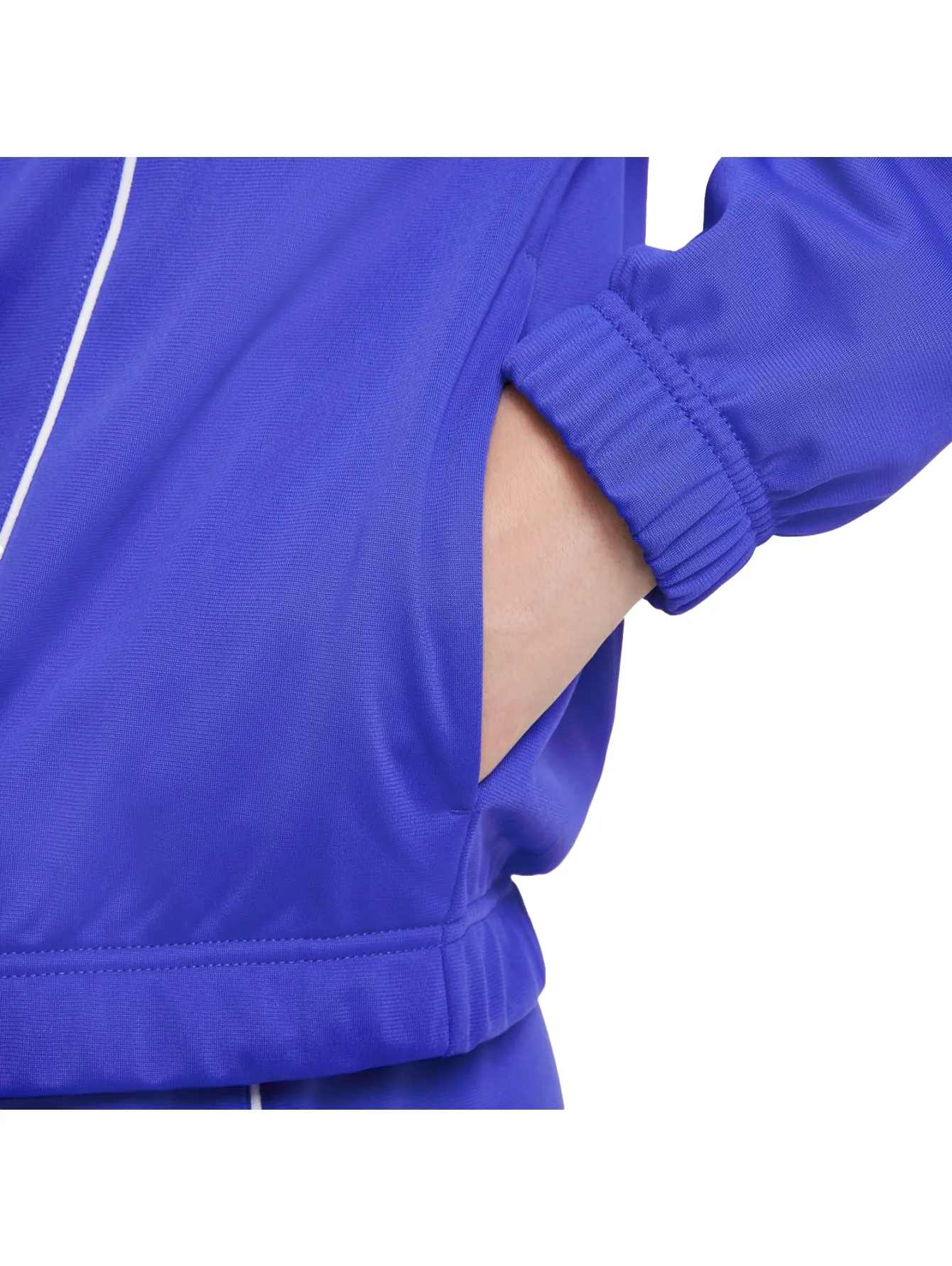 Conjunto Nike Sportswear Essential Poe Para Mujer